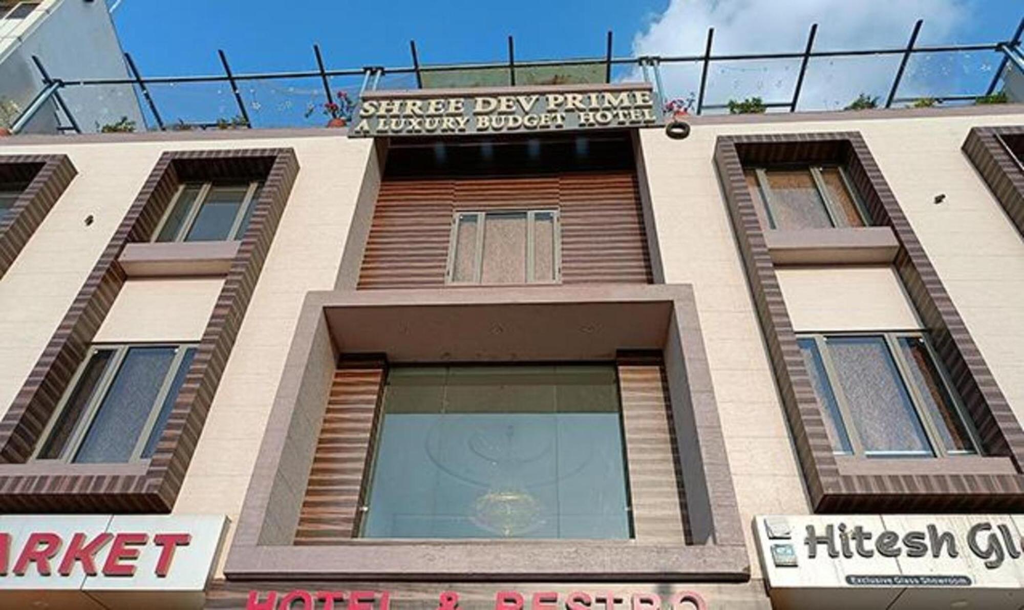 Hotel Shree Dev Prime Udaipur Buitenkant foto